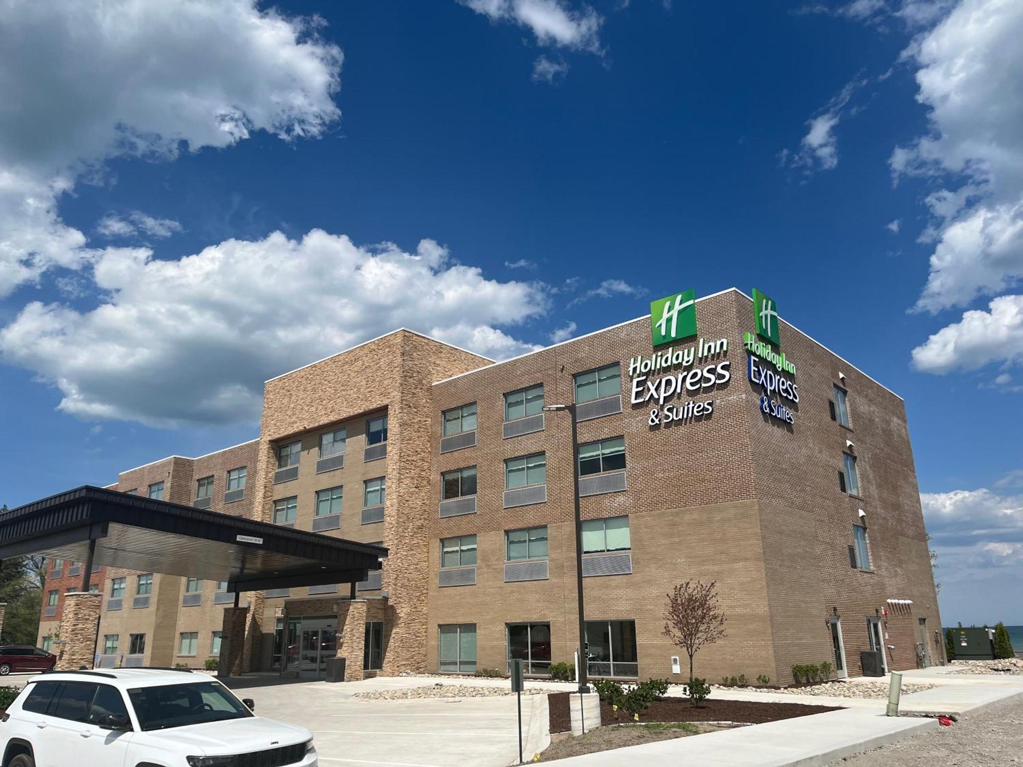 Holiday Inn Express & Suites Oscoda By Ihg Ngoại thất bức ảnh