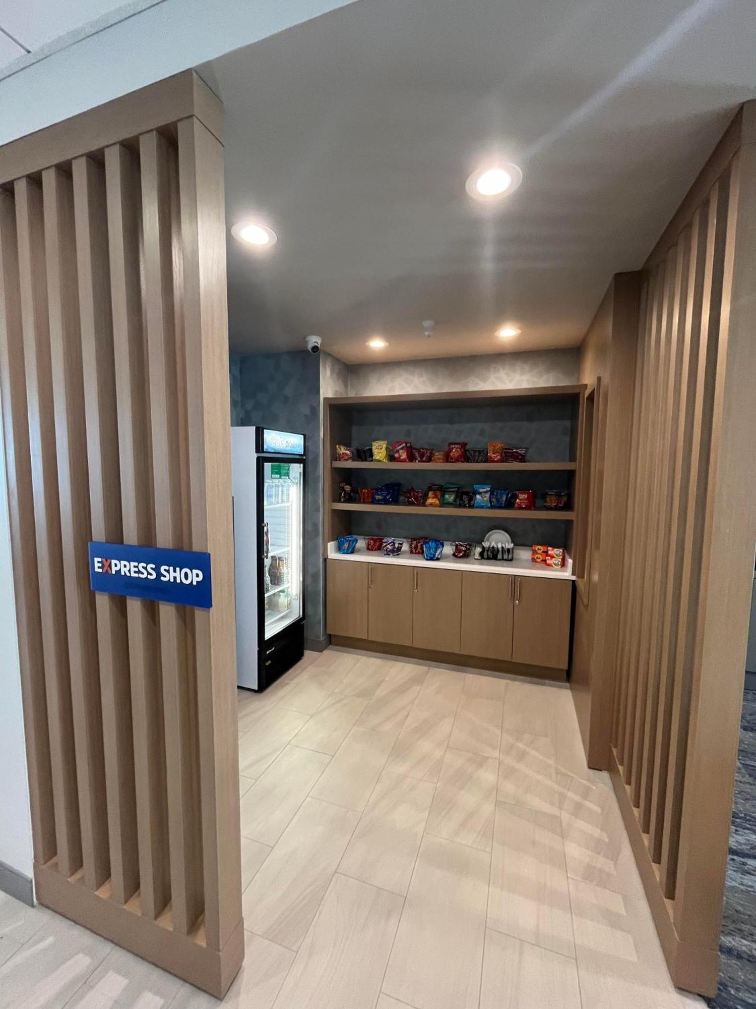 Holiday Inn Express & Suites Oscoda By Ihg Ngoại thất bức ảnh