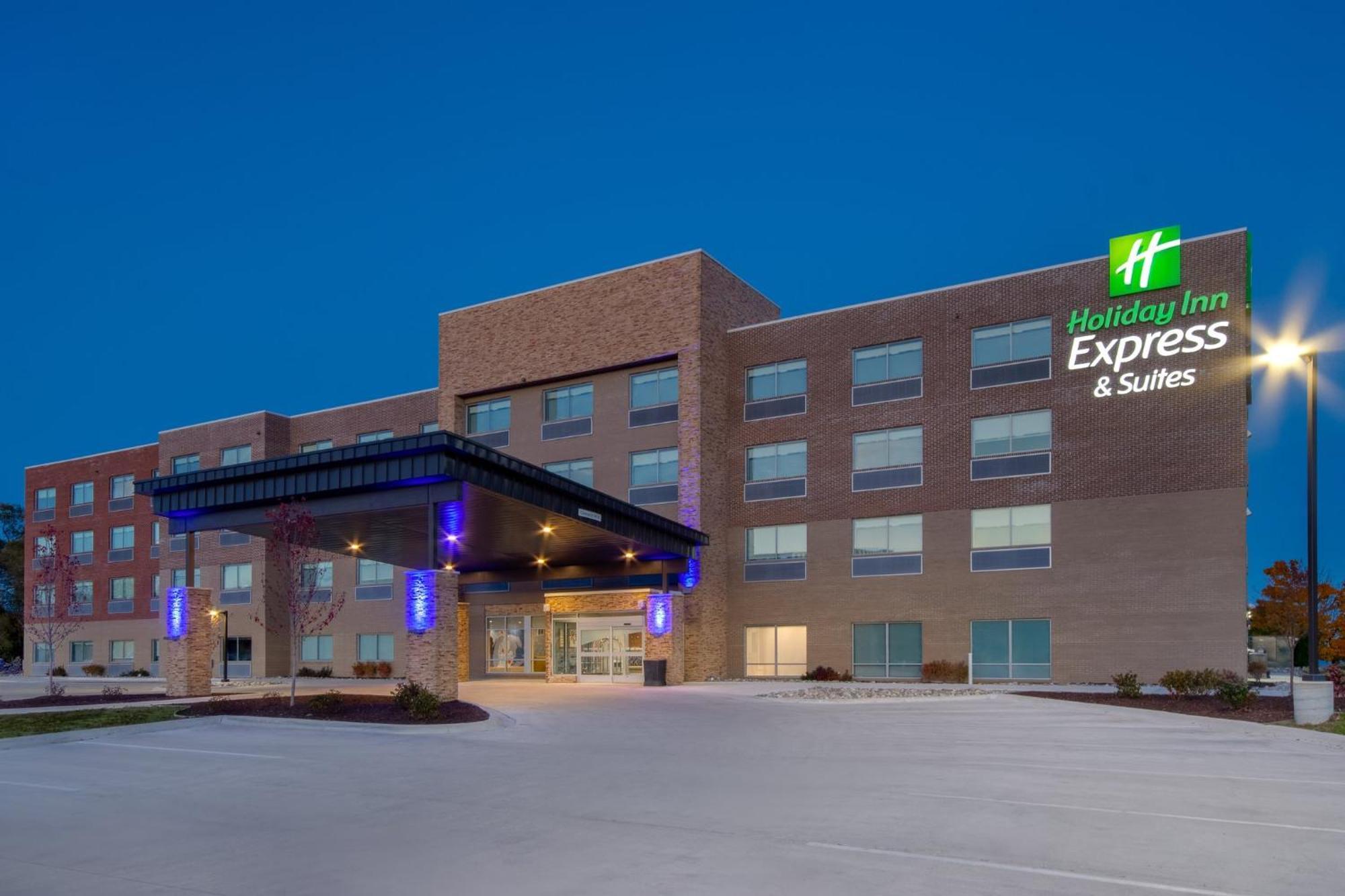 Holiday Inn Express & Suites Oscoda By Ihg Ngoại thất bức ảnh